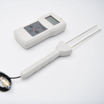 Close-up of the MS320 meter's stainless steel probes, designed for accurate tobacco moisture detection.